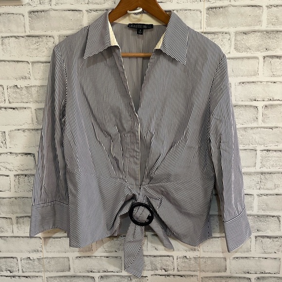 Women’s Lafayette 148 blue and white striped button down wrap front top 8 - Picture 1 of 4